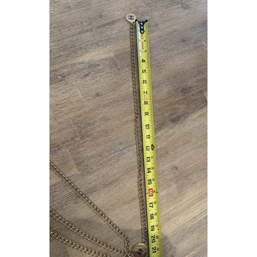 Chanel 31 rue cambon Paris iconic vintage chain gold belt 1954‎
